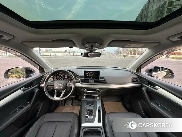 Audi Q5L id 4236312 из Китая 24