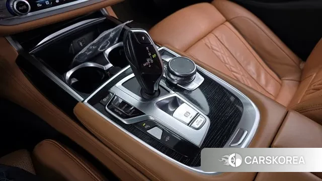 BMW 7 Series (G11) id 3182859 из Кореи 19