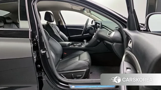 Genesis The New G70 id 3752022 из Кореи 19