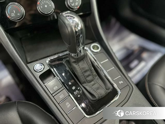 Volkswagen Bora id 4263892 из Китая 18