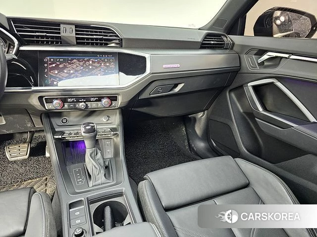 Audi Q3 (F3) id 4206668 из Кореи 19