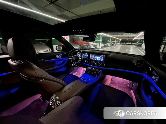 Mercedes-Benz E-class id 4277127 из Китая 20