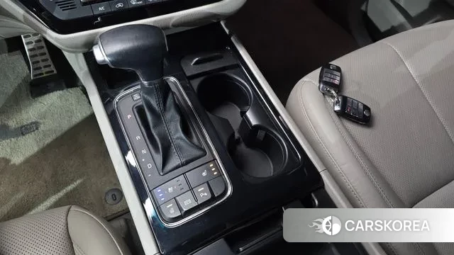 Kia All New Carnival id 3588678 из Кореи 19