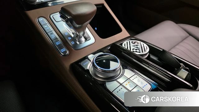 Genesis G90 id 4294512 из Кореи 19