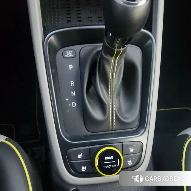 Hyundai Venue id 3643576 из Кореи 19