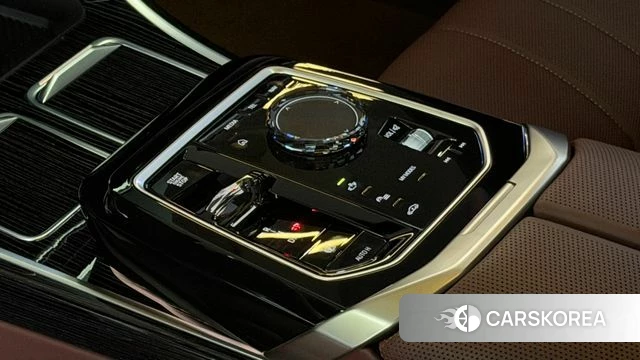 BMW 7 Series (G70) id 4206508 из Кореи 19