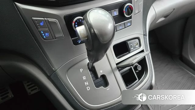 Hyundai The New Grand Starex id 4931128 из Кореи 19