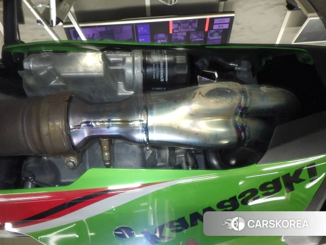 Kawasaki ZX-10R NINJA ABS id 4373976 из Японии 9
