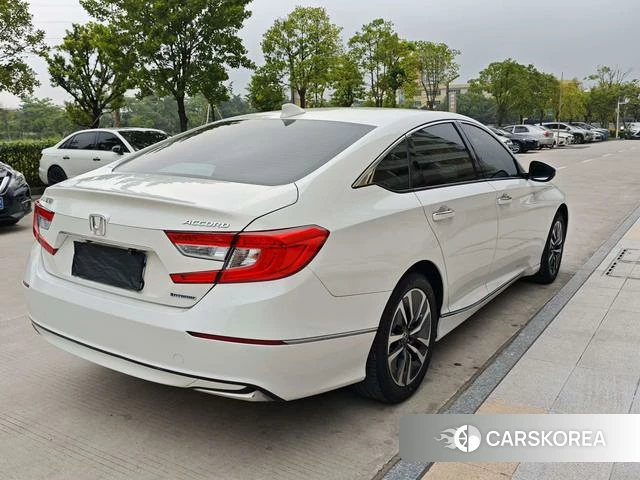 Honda Accord id 4298546 из Китая 9