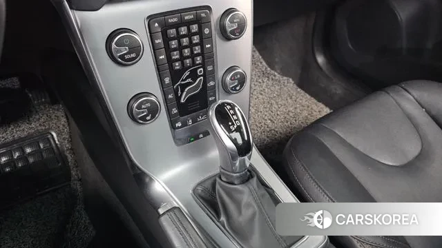 Volvo V40 Cross-Country id 3568439 из Кореи 19