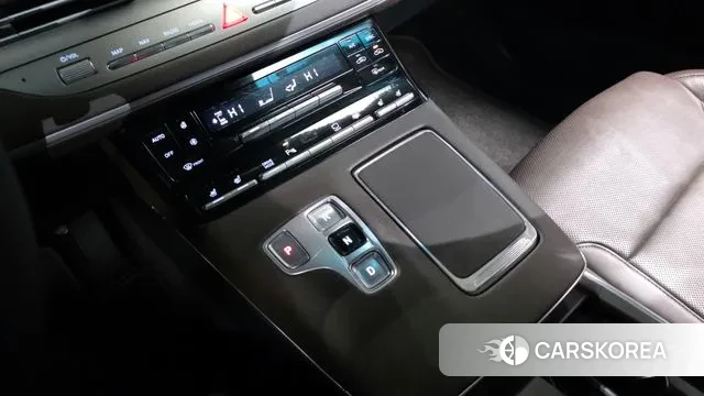 Hyundai The New Grandeur IG id 3597342 из Кореи 19