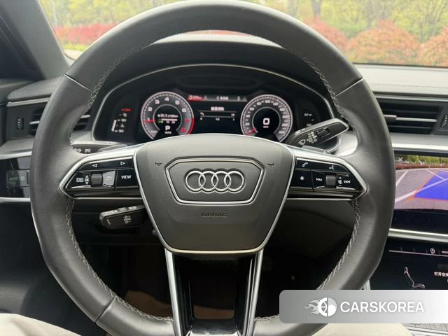 Audi A6L id 4209282 из Китая 17