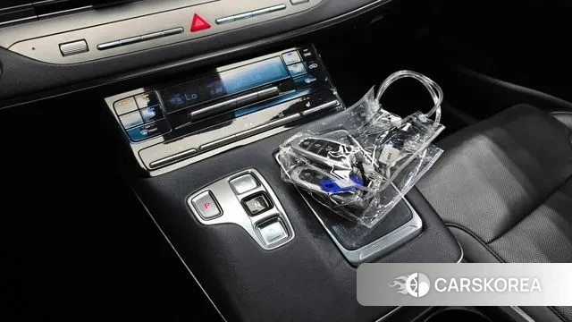 Hyundai The New Grandeur IG id 2940533 из Кореи 19