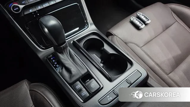 Hyundai Grandeur IG Hybrid id 3617230 из Кореи 19