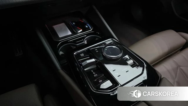 BMW 5 Series (G60) id 4177980 из Кореи 19