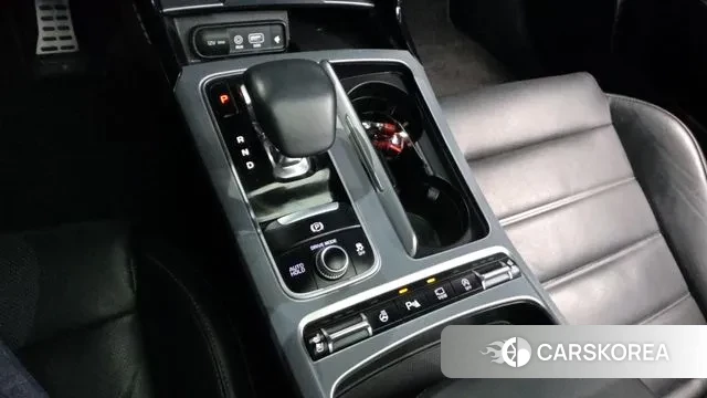 Kia Stinger id 3106851 из Кореи 19