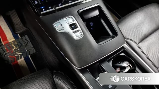 Hyundai The New Grandeur IG Hybrid id 3083685 из Кореи 19