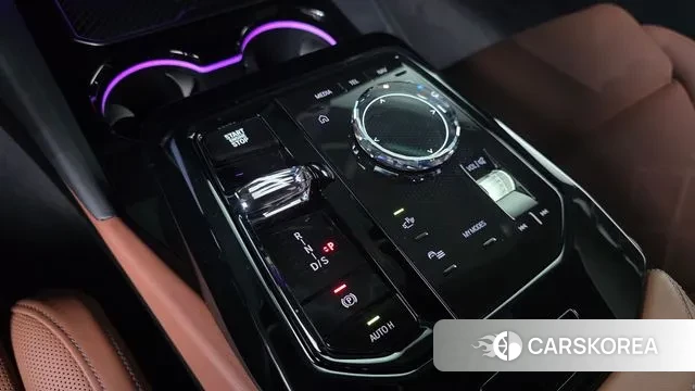 BMW 5 Series (G60) id 3769524 из Кореи 19