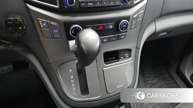 Hyundai The New Grand Starex id 4447596 из Кореи 29