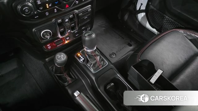 Jeep Wrangler (JL) id 3873168 из Кореи 19