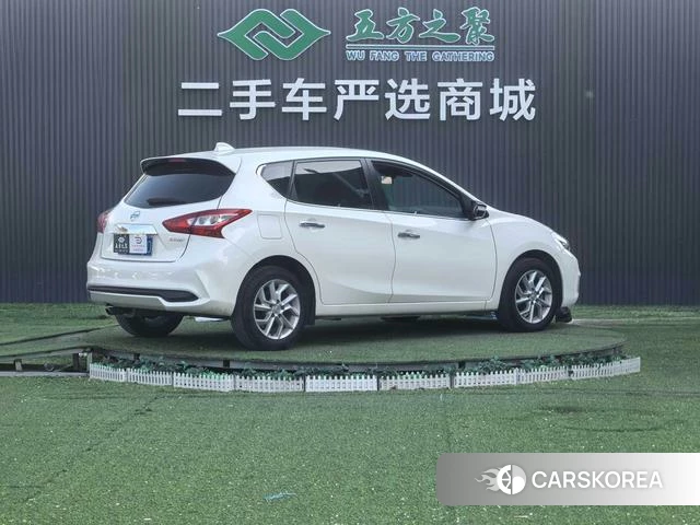 Nissan TIIDA id 4272736 из Китая 21