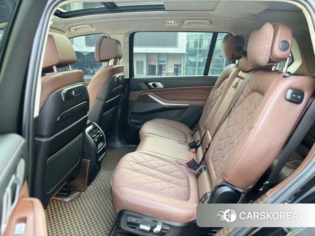 BMW X7 id 4298059 из Китая 17