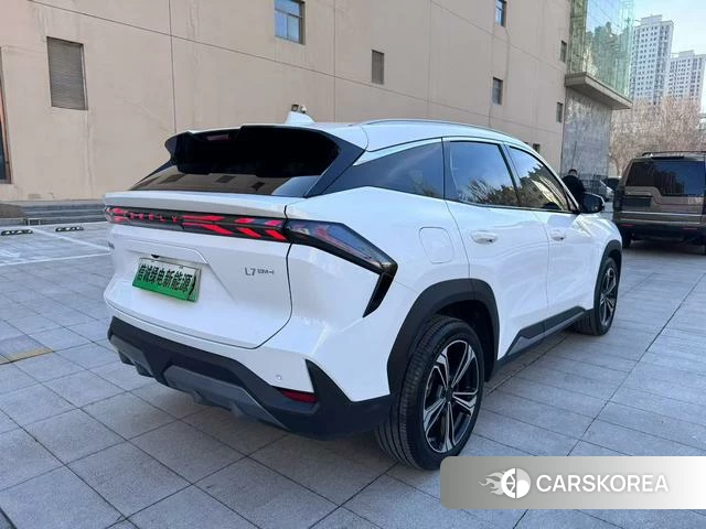 Geely Galaxy Galaxy L7 id 3939374 из Китая 9