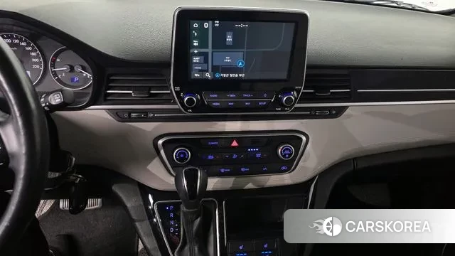 Hyundai The New Grand Starex id 3408115 из Кореи 19