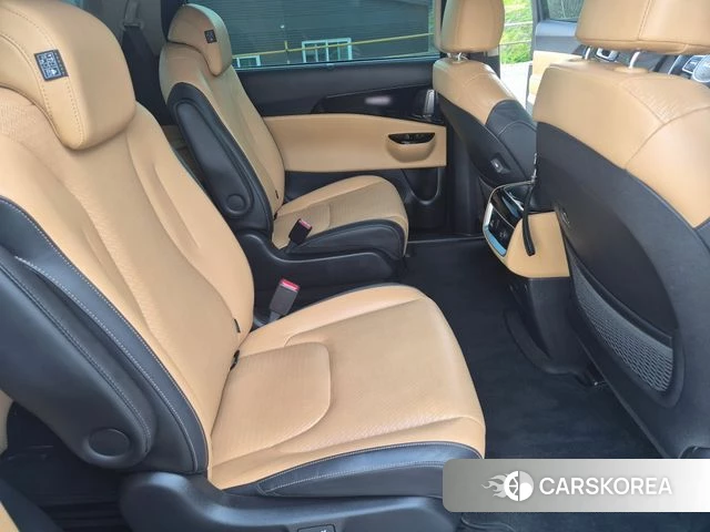 Kia Carnival 4th generation id 4300559 из Кореи 14