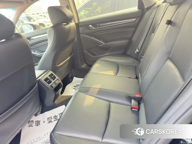 Honda Accord id 4258389 из Китая 13