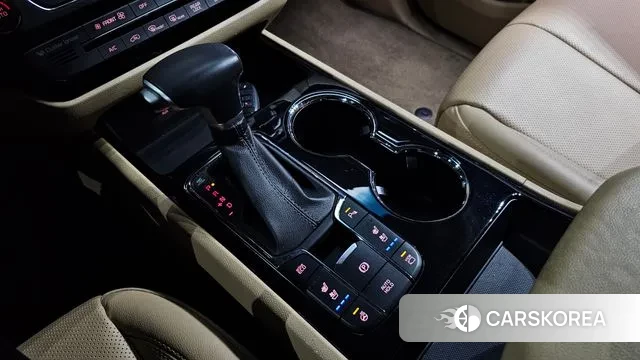 Kia The New Carnival id 3778706 из Кореи 19