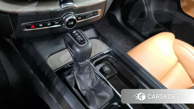 Volvo XC60 second Generation id 4836902 из Кореи 34