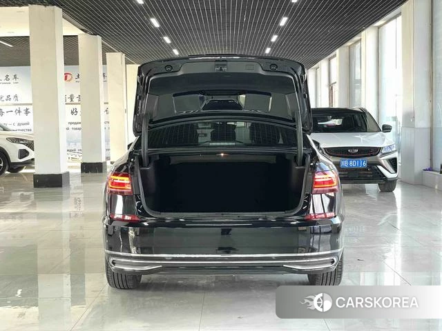 Volkswagen Passat id 4299447 из Китая 19