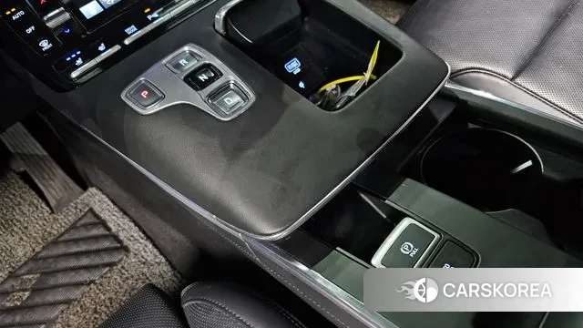 Hyundai The New Grandeur IG id 2990361 из Кореи 19