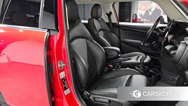 Mini Cooper id 3396125 из Кореи 19