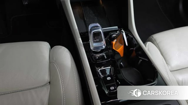Volvo XC40 id 4591897 из Кореи 33