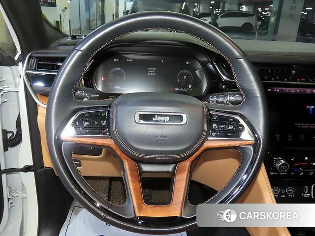 Jeep Grand Cherokee (WL) id 3864829 из Кореи 19