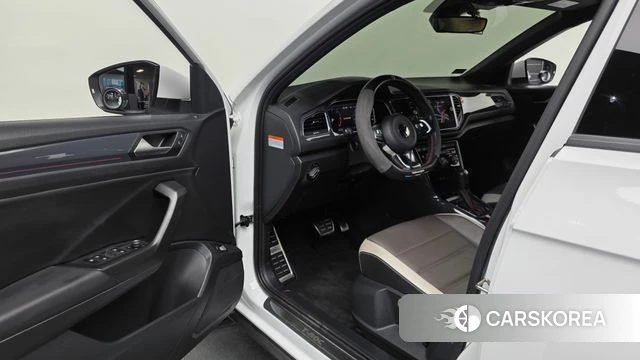 Volkswagen T-Roc id 4683502 из Кореи 32