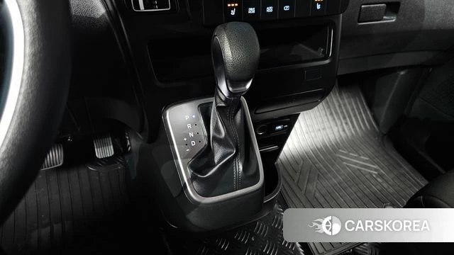 Hyundai Staria id 4936035 из Кореи 30