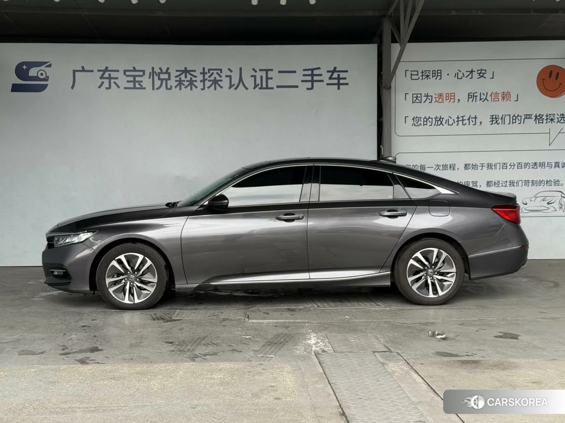 Honda Accord id 4455430 из Китая 12