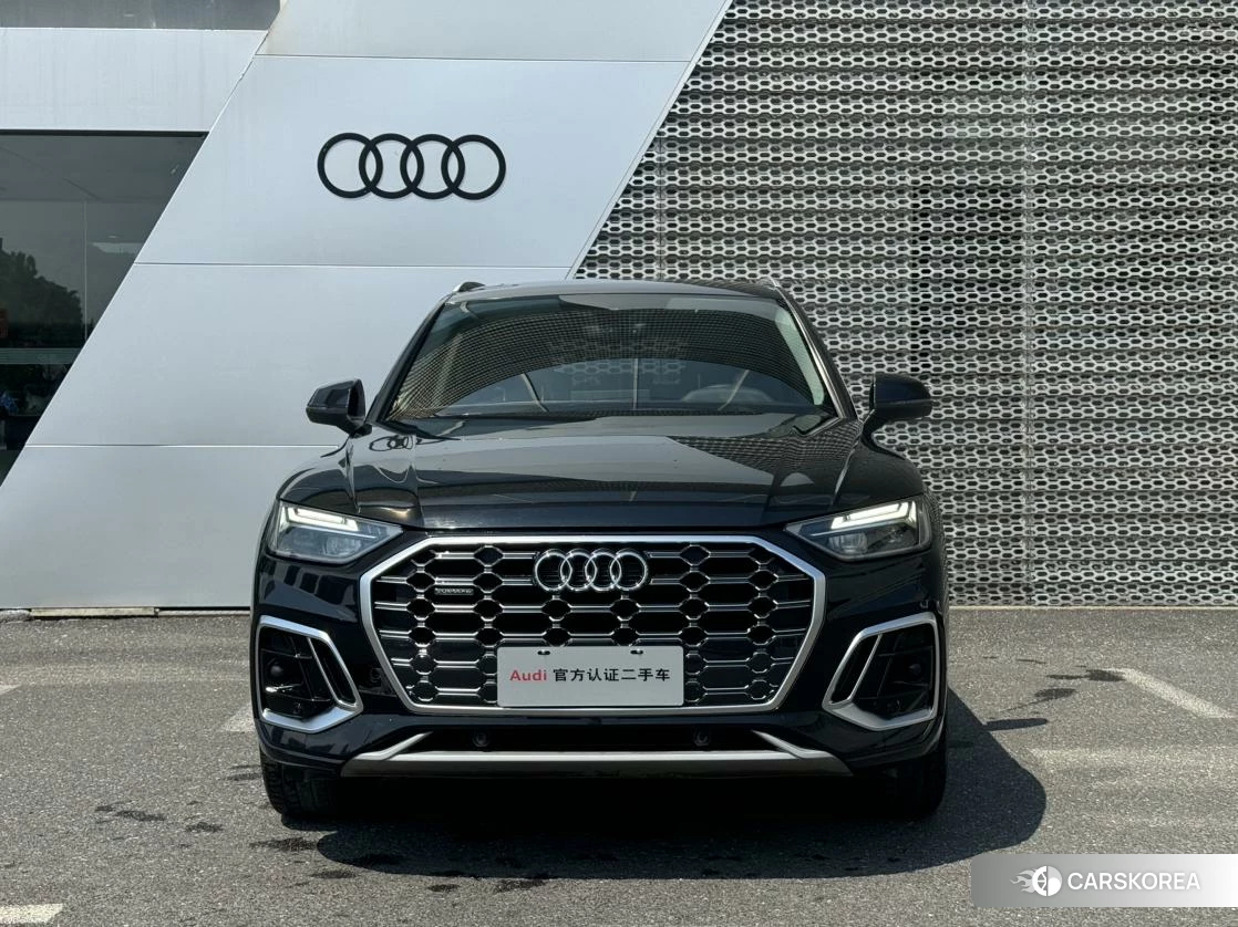 Audi Q5L id 4407451 из Китая 14