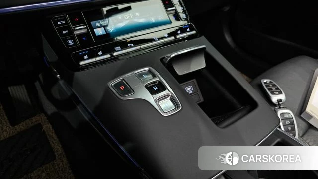 Hyundai The New Grandeur IG Hybrid id 3965314 из Кореи 19