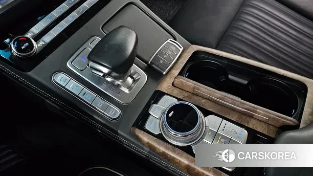 Genesis G90 id 3374943 из Кореи 19