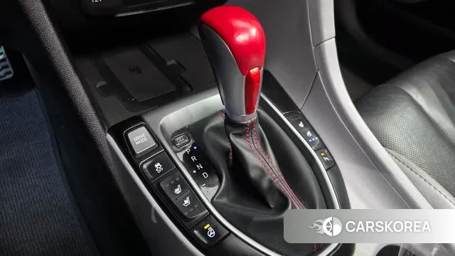 Hyundai Veloster (JS) id 3718212 из Кореи 19