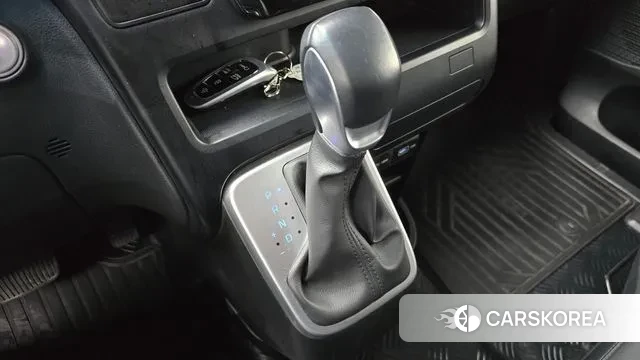 Hyundai Staria id 3518624 из Кореи 19