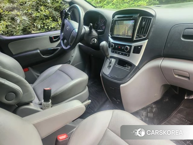 Hyundai Grand Starex id 4911002 из Кореи 17
