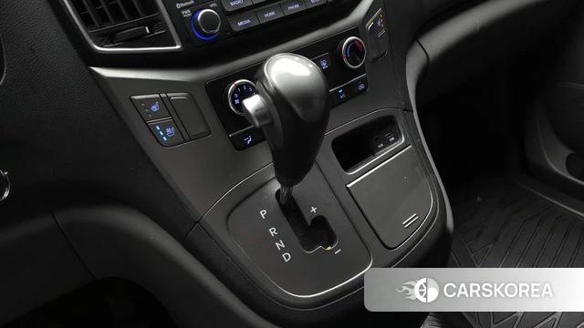 Hyundai The New Grand Starex id 4642440 из Кореи 19