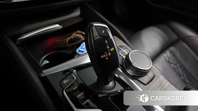 BMW 5 Series (G30) id 3598903 из Кореи 19