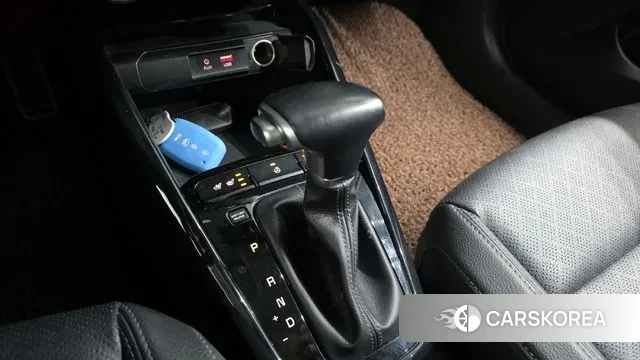 Kia Stonic id 3636592 из Кореи 19