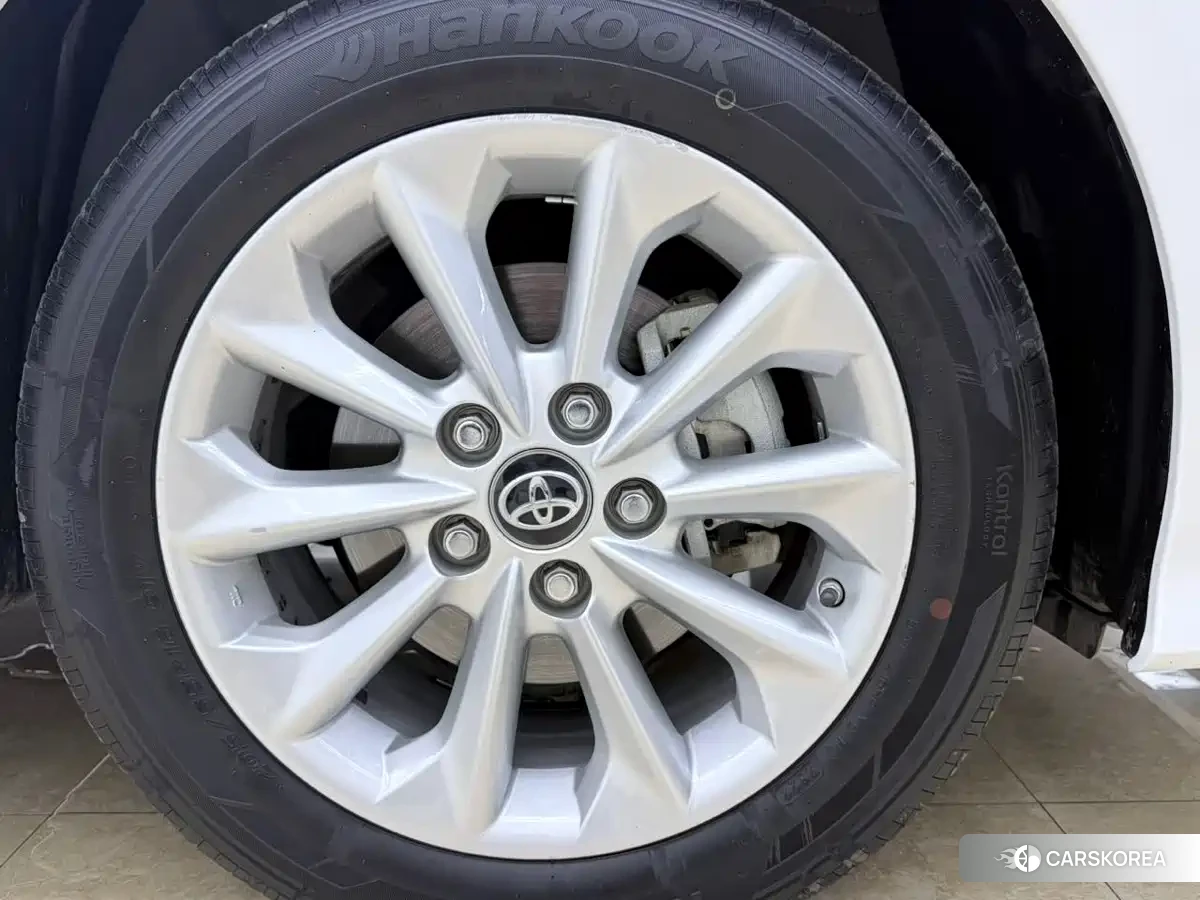 Toyota Corolla id 4565301 из Китая 25
